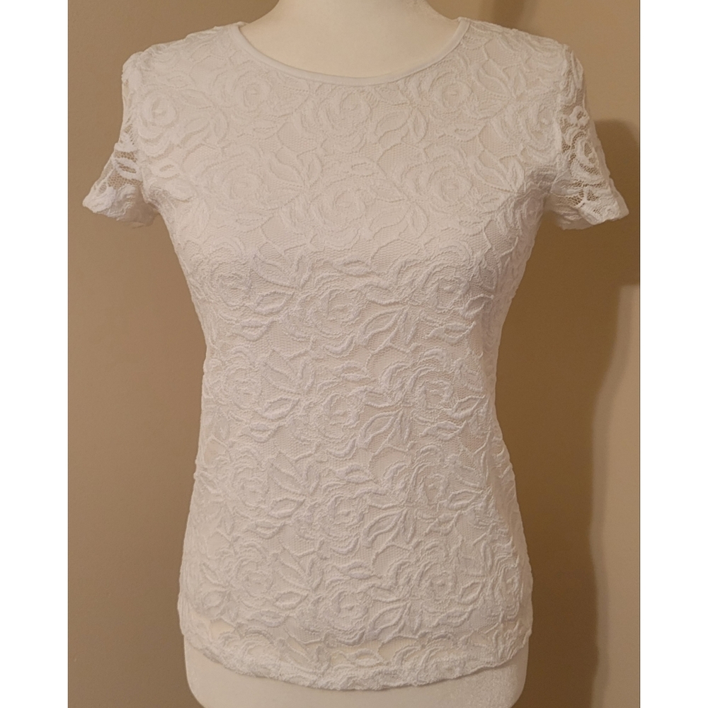 Carmen Marc Valvo, Floral Lace White Top